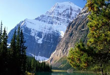 圣诞快乐电脑桌面玩法全攻略（让你的电脑桌面瞬间变身圣诞仙境）